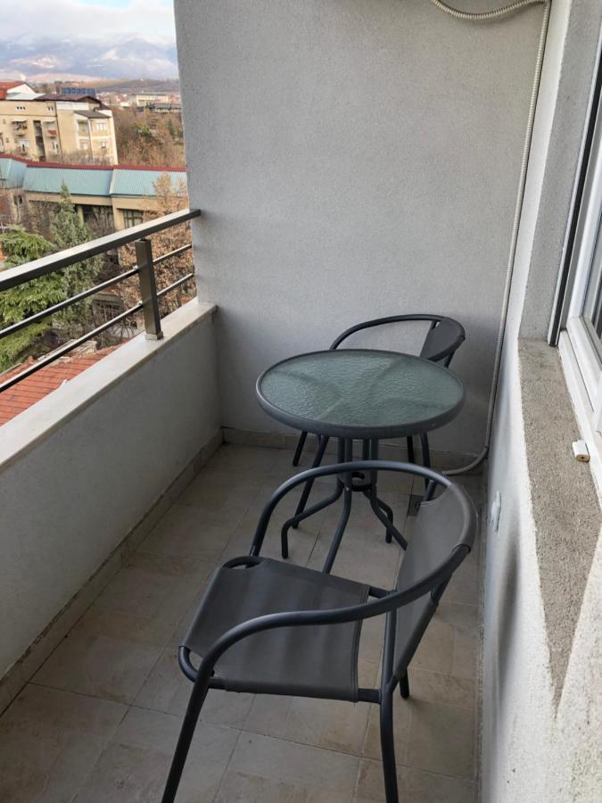 Cozy Apartment In The City Center 斯科普里 外观 照片